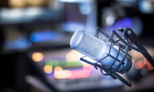 Benefits of FM Radio Broadcasting for Local Communities and Small Businesses